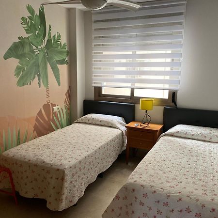 Apartamento Paseo Maritimo Antonio Banderas マラガ エクステリア 写真