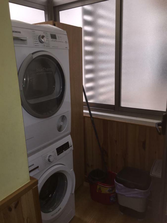 Apartamento Paseo Maritimo Antonio Banderas マラガ エクステリア 写真